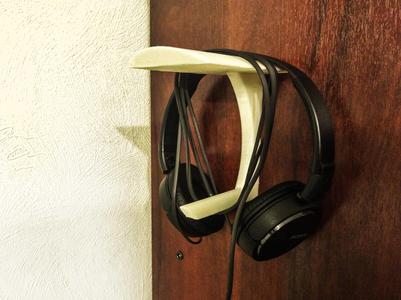 Basic Wall Mounted Headphone Holder