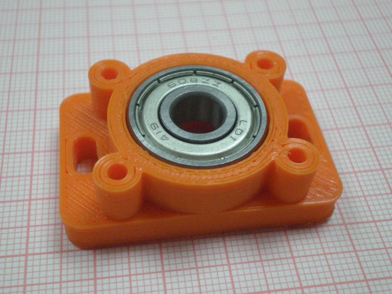 Ball bearing bracket / holder for  Z Axis