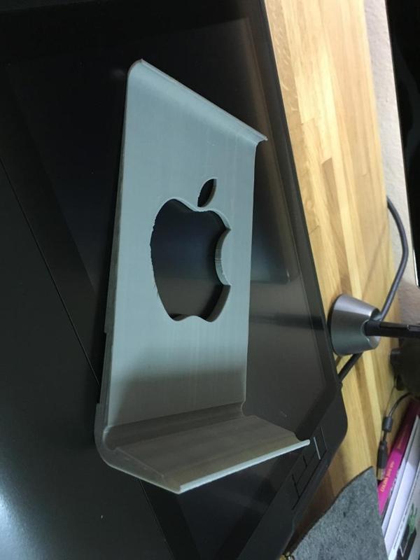 iPad 2018 + Apple Pencil stand