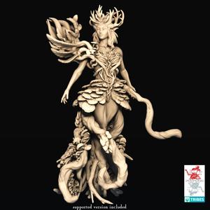 Wood Queen of the Sylvan Elves and Fey - Lady of the Forest 32mm and 75mm versions