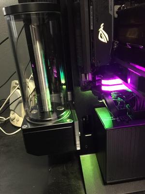 Aquacomputer Aqualis mount for xproto