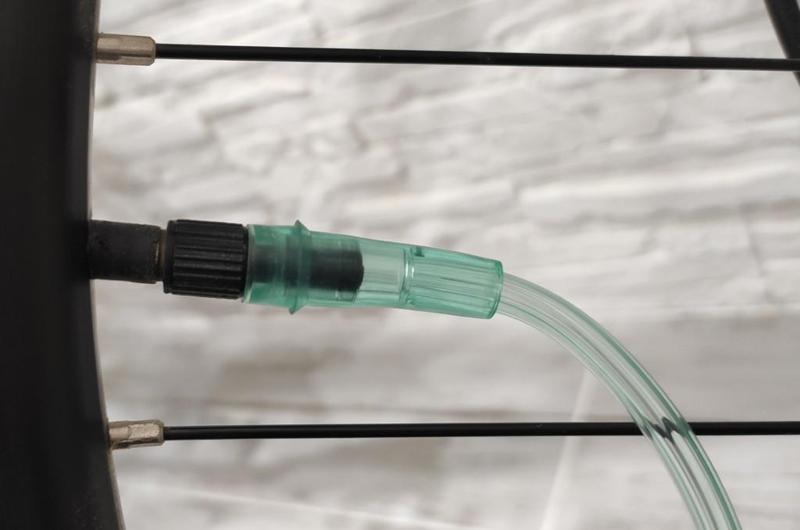 Tire bicycle pump nozzle