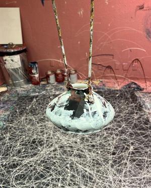 Unstable Urn 1