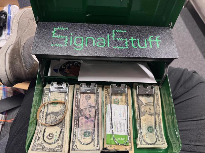 Cash box coin tray cover for travel   