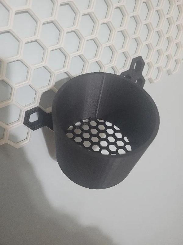 Honeycomb Storage Wall Water Bottle Holder   