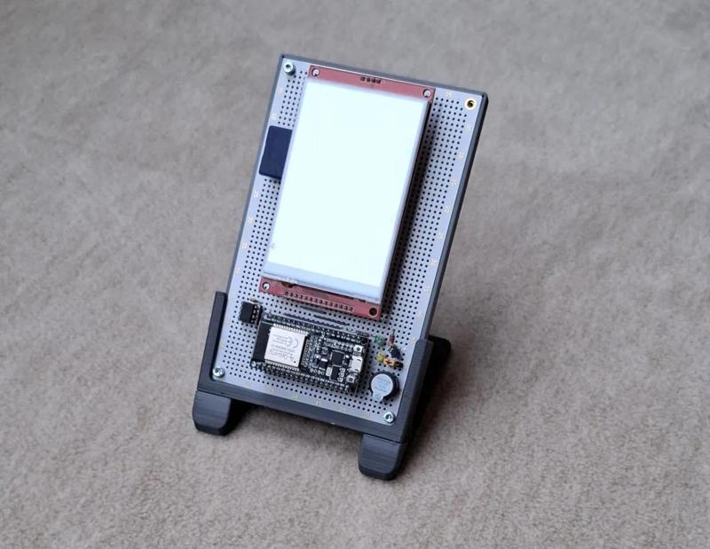 Aufsteller V2 hochkant für Lochraster-Platine 100x160 mm   