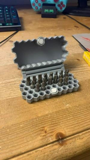 Star Bit Box