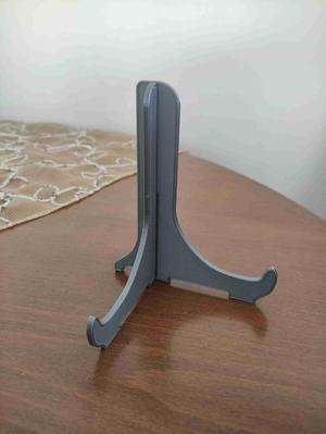 Simple Dish Plate Display Stand