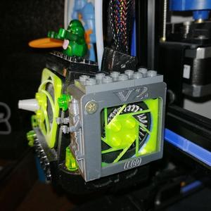 LEGO Lateral Fan Frame