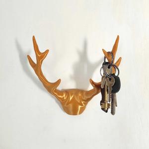 Key and jewelry hangar - Key and pendant hanger