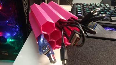 Porta cables  colmena / Cable holder hive