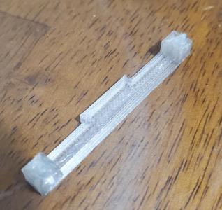 PCI Express x4 Riser Cable Retention Clip