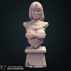 Mummy Bust