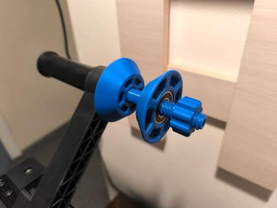 Spool holder on bearings   