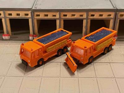 Snow plow (z-scale)