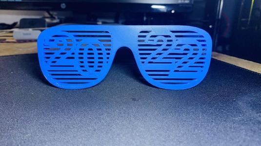 2022 Happy New Year  Glasses