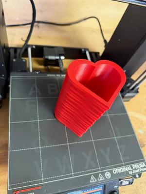 Wavy Heart Pencil Holder   