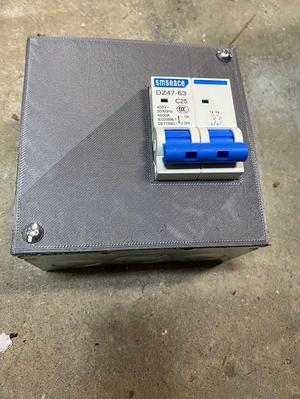 Square box cover for DIN breaker