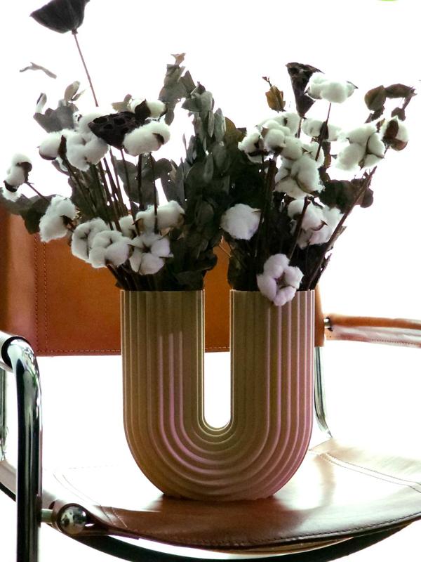 U - Shaped - Vase