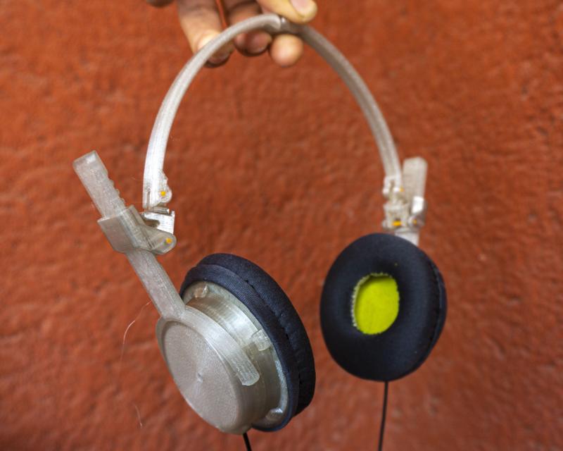 Fully printable headphones - (Reuse the speakers of your damaged headphones - 40mm)