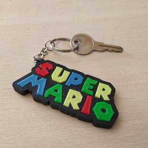 Super Mario keychain