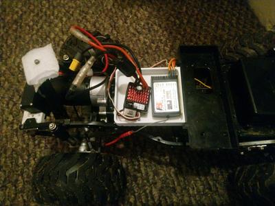 HG P407 forward mounted electronics tray