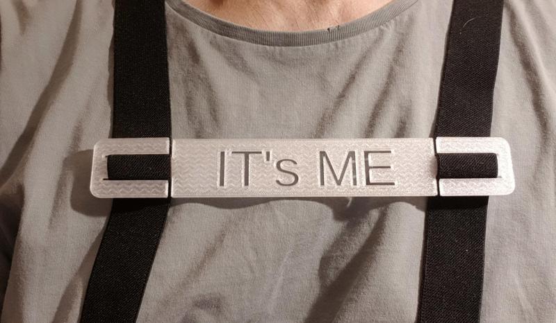 Holds the suspenders together