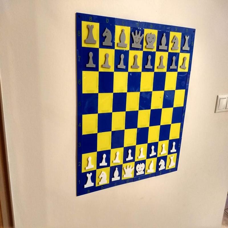 Wall magnetic chessboard