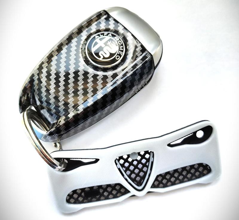 Alfa Romeo Giulia Keychain 2016-2022