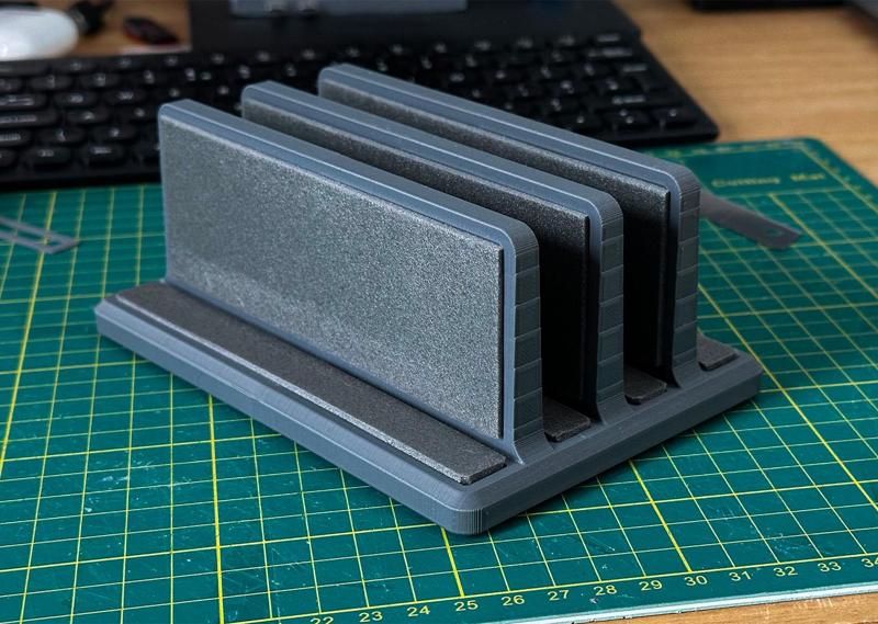 MacBook & iPad 2 Bay Laptop/Tablet Stand V2