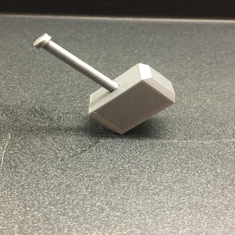 Thor's Hammer (Simple)