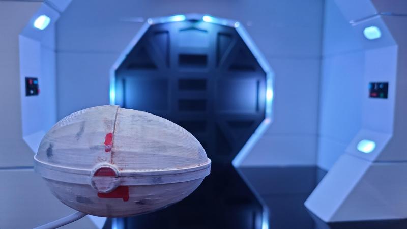 The Child Pram (closed lid)