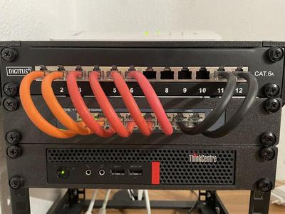 10 " network rack lenovo thinkcentre M625q tiny