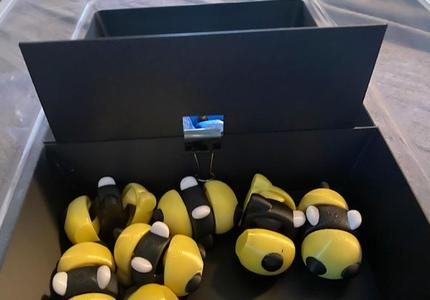 Divider wall for Sterilite 6qt, bin