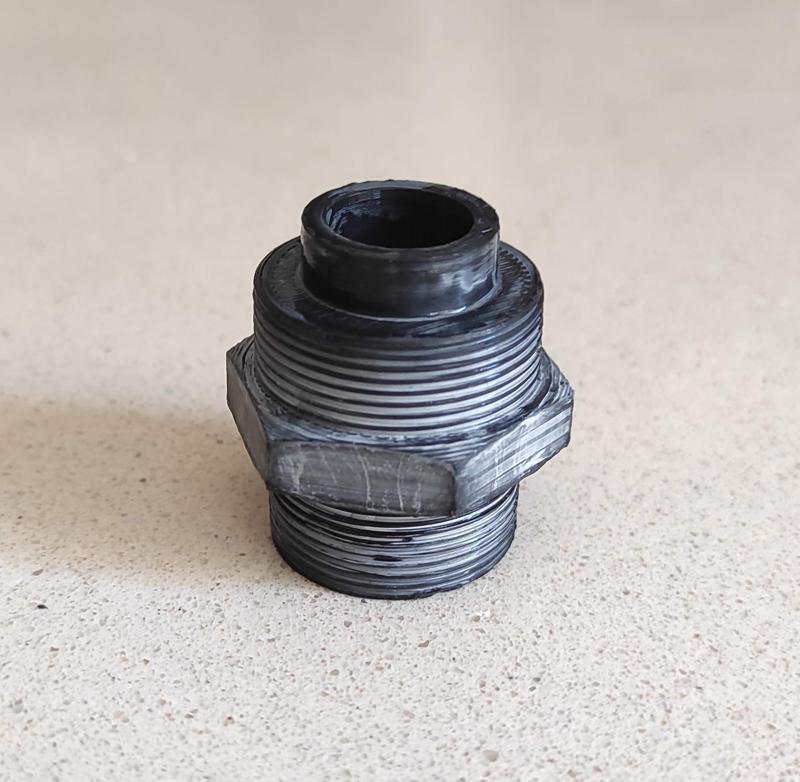 M24 to M22 UK tap adaptor (remix, larger)