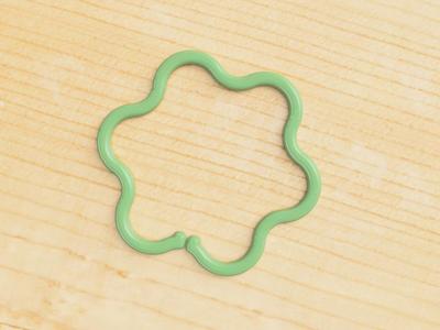 Plant Moss Pole Flower Clip