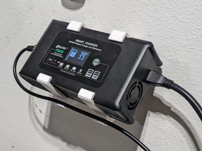 HTRC Smart Charger Wall Mount