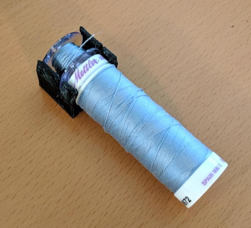 Thread spool and bobbin holder- single