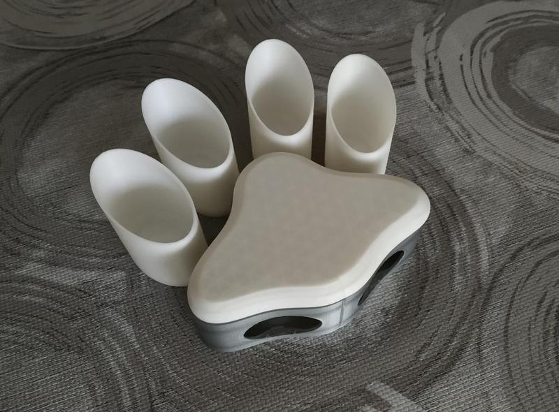 Cat paw playboard