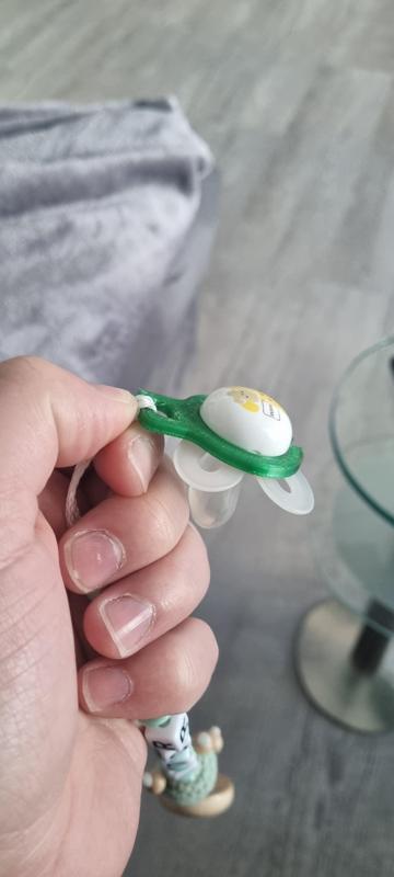 Schnullerclip