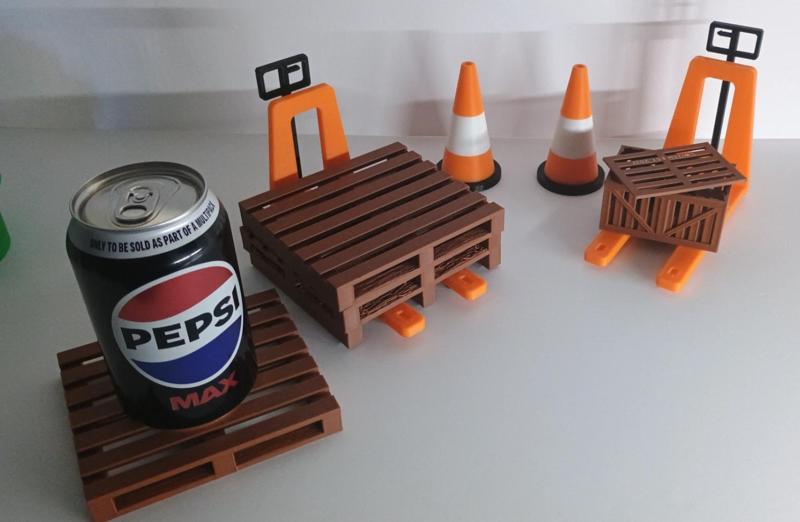 Pallet truck coaster set