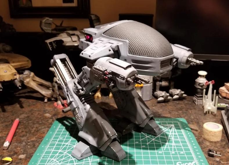 OCP - ED209 (Robocop 1987)