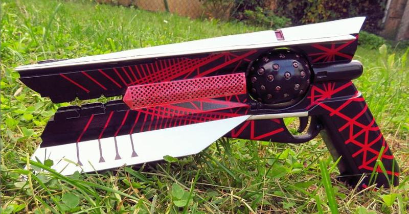 Sci-Fi Revolver / Blaster