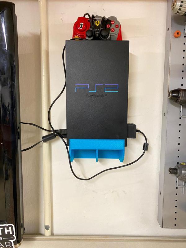 PS2 fat wall mount