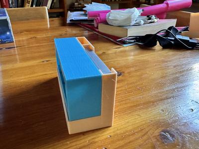 Xia Solo card holder and token tray spacer (wider)