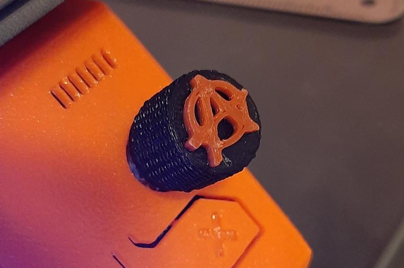 Anarchy knurled potentiometer knob, 6mm ID, printer knob