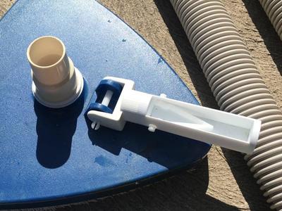 Pool Vacuum Pole Connector