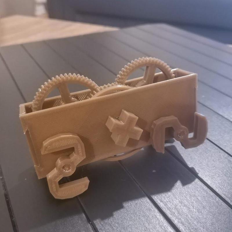 Wind-up Running Buggy #TinkerMechanical