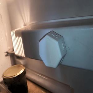 Fridge knob