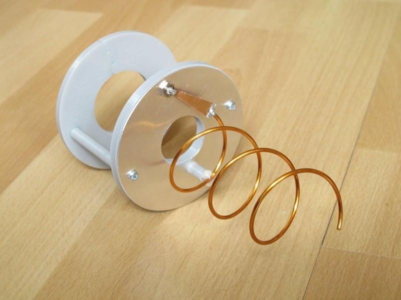 Dualfeed with 2,4GHz Helix-Antenna